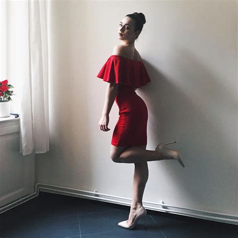 Her Calves Muscle Legs Laura Kokinova Ballerina With Lovely Muscular