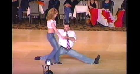 Sizzling Dance To ‘honky Tonk Woman Has Crowd Jumping Out Of Their Seats