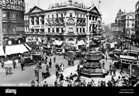 Piccadilly Circus London Uk 1920s The London Pavilion Is Showing The