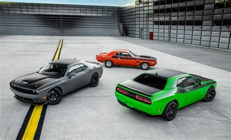 New 2017 Dodge Challenger Ta Is Old School Done Right Photo Gallery
