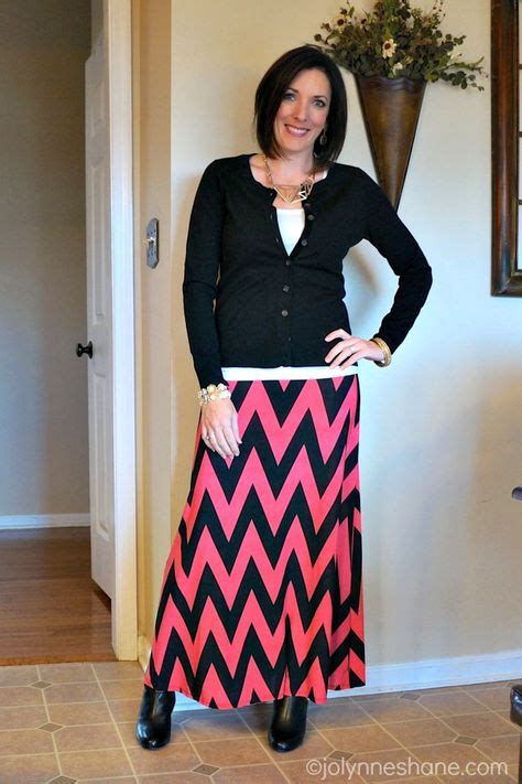 How To Wear A Maxi Skirt Maxi Skirt Outfits Fashion Fashion For