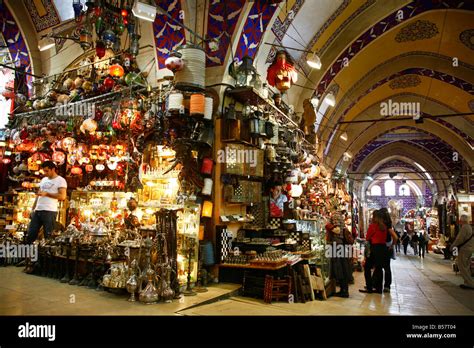 Der Gro E Basar Kapali Carsi Istanbul T Rkei Europa Stockfoto