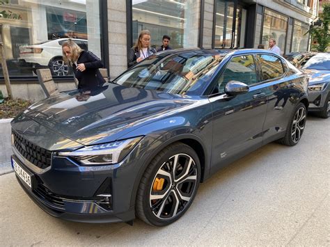 Only to finally find out that it doesn't drop from those engrams! Polestar2 utenfor Polestar Space 2 Midnight - Nybiltester