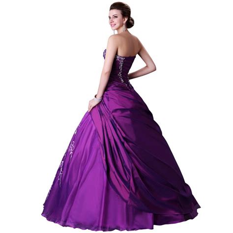 This extraordinary purple and black wedding dress from weddingdressfantasy is created with a couture construction and is available in many colors. Royal fashion and Elegant Beading Purple Party Gown Long ...