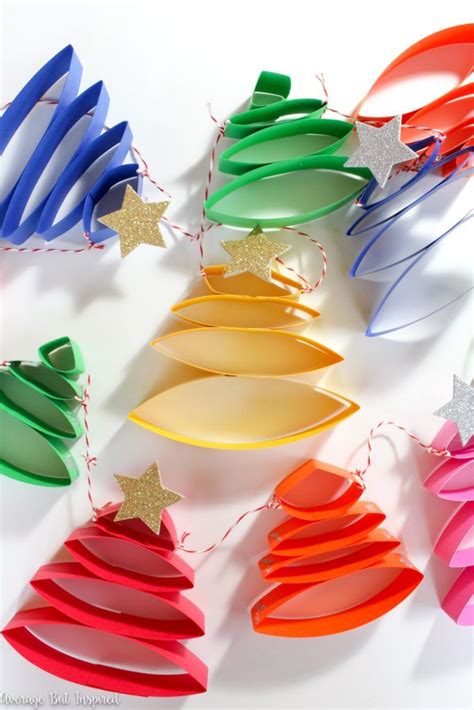 How To Make The Cutest Paper Christmas Tree Garland Average But