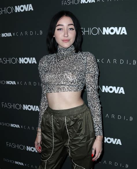 Noah Cyrus At Fashion Nova X Cardi B Launch In Los Angeles 11142018 Hawtcelebs