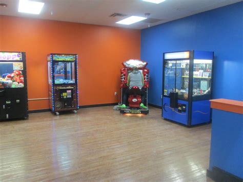 Designed to be mounted on a wall, hanging over a door, or sitting on a table, this sweet setup features eight classic games and comes complete with original artwork and coinless operation (every kid's dream!), adding the ultimate cool factor to your finished basement, man cave, home office, or dining room. Barren Arcade | If Walmart would make more use of the ...