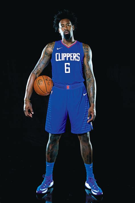 LA Clippers use Nike opportunity to fix their uniforms ...