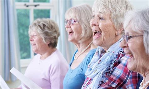 Singing In A Choir Can Boost Seniors Cognitive Function And Feelings