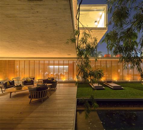 Minimalist P House Made Of Concrete And Wood Interiorzine