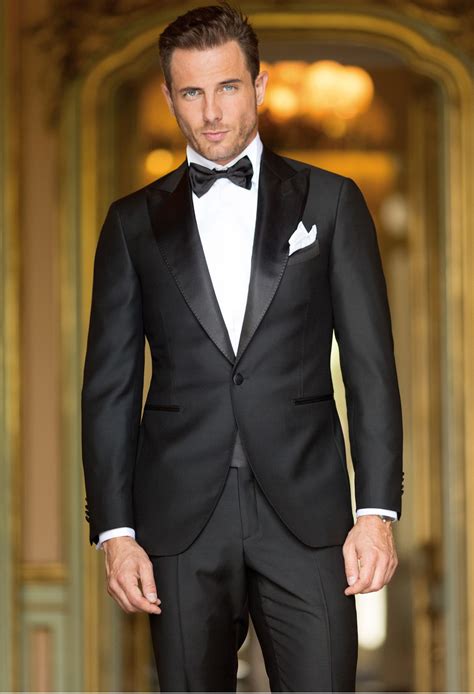 Black Tuxedo Suits To Wear To A Wedding Mens Suit Wedding Wedding Suits Groomsmen Groomsmen