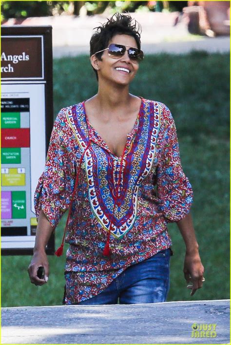 halle berry pregnancy is a miracle photo 2870238 halle berry