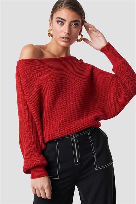 Off Shoulder Knitted Sweater Red Na