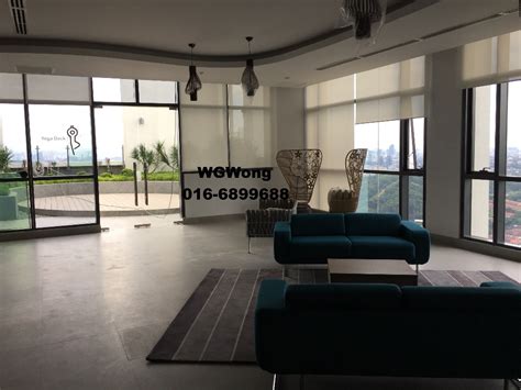 Located near section 17, damansara utama, damansara jaya and ss 2, this mall is an ideal place to go for grocery shopping, entertainment and the place to have your meals. Furnished Studio in Bayberry @ Tropicana Gardens mall ...