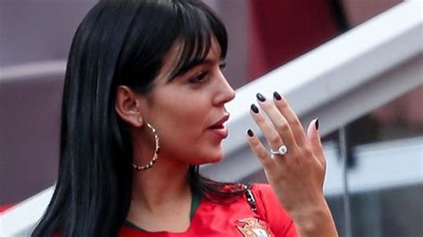 Cristiano Ronaldo Girlfriend Georgina Rodriguez Engagement Ring World