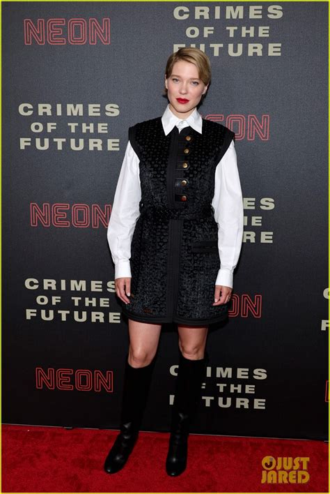 Kristen Stewart Joins Scott Speedman Lea Seydoux Viggo Mortensen At Crimes Of The Future