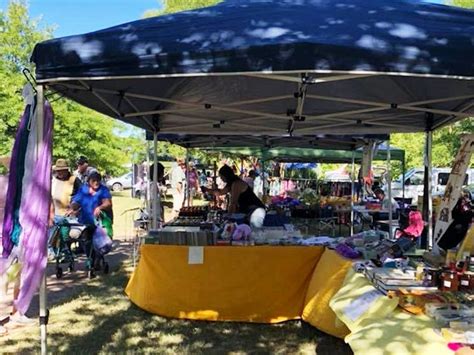 Bombala Rotary Markets Nsw Holidays And Accommodation Things To Do