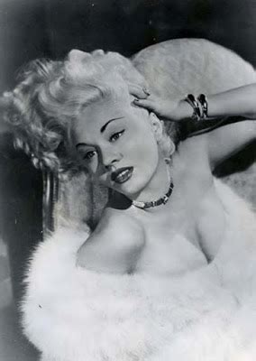 Unraveling The Slander Of Marilyn Monroe Marilyn Monroe And Smoking