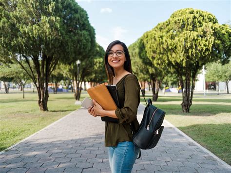 Latina College Girl Looking At The Camera With A Smile Clarinbridge