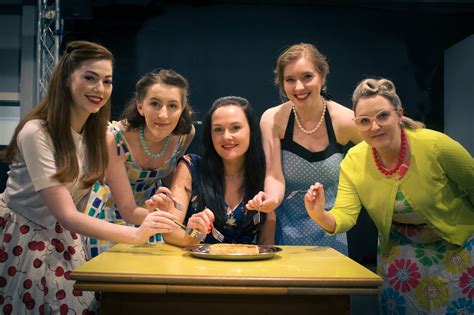 5 Lesbians Eating A Quiche Noda Review Chorley Theatre