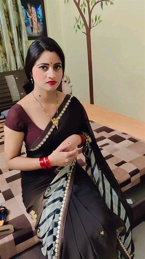 Hot Indian Wife Sexy Indian Photos Fapdesi