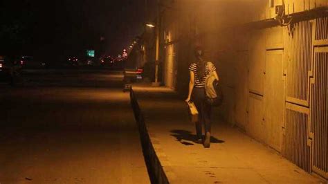 Sbs Language Young Women Feel Unsafe Walking Alone At Night