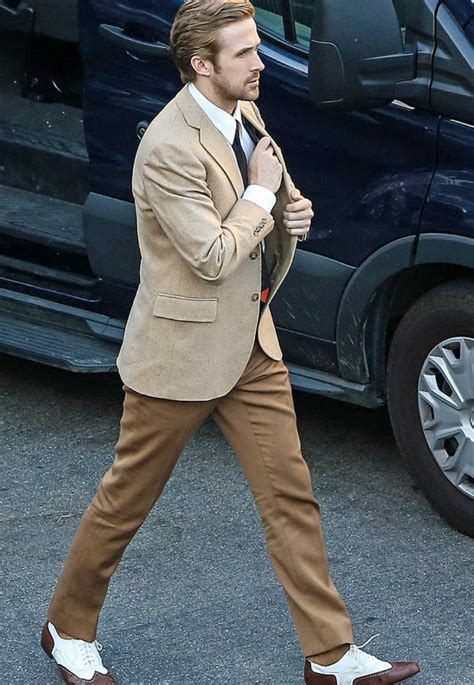 Style Suits Of Ryan Gosling In La La Land Mary Zophres Otaa
