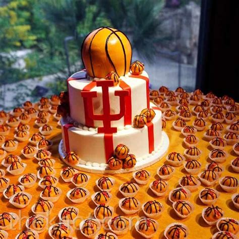 Indiana University Basketball Grooms Cake With Mini Basketball Cupcakes Grooms Cake