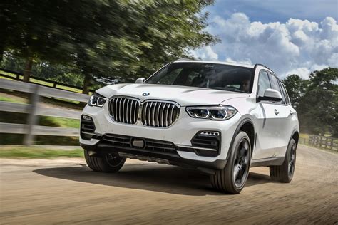 The biggest difference between the x3 and the x5 just might be in their dimensions! BMW X3 xDrive30e and X5 xDrive45e Plug-In Hybrids Are ...