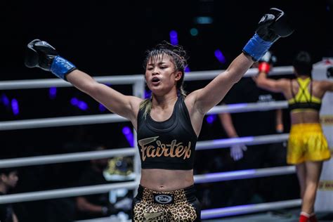 Stamp Fairtex Claims The One Kickboxing Atomweight World Title One Championship The Home Of