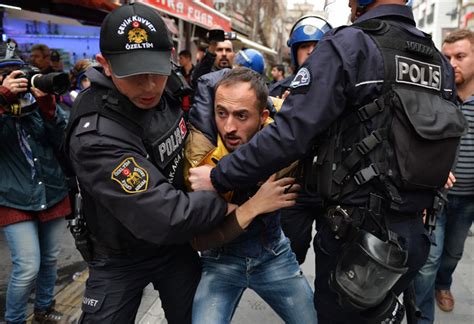 Turkish Police Disperse Rallies Honoring Teen Slain In Gezi Protests