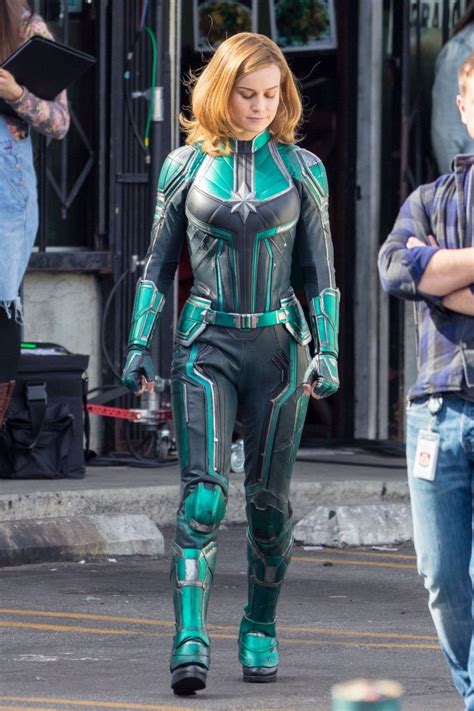 Brie Larson Blue Suit Brie Larsons Captain Marvel Costume Has Fans Freaking Out Heres