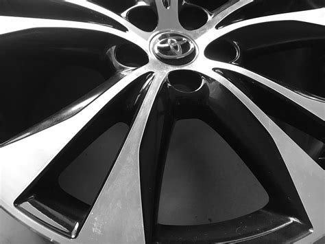 Toyota Rav4 Original 18inch Alloy Rims Sold Tirehaus New And Used