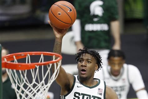 Michigan State Pulls Away Late And Beats Detroit Mercy 83 76 The Only Colors