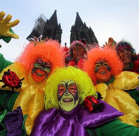 Damit sie wissen, wo und wann sie am besten bützjer und strüßjer fangen können, haben wir für sie unsere übersicht straßenkarneval in köln 2016 aktualisiert. Köln plant eigenen Tag im Karneval nur für Frauen - WELT