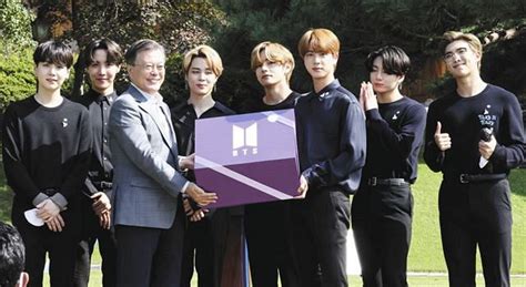 Korean with bts book package (global edition)」は、2020年の秋からアメリカ、フランス、エジプト、ベトナムなど海外の大学で、本教材を活用した正規講座が この度は【learn! 新曲「ダイナマイト」がビルボード1位 BTS（防弾少年団）の愛さ ...