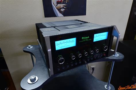 Интегральный усилитель Mcintosh Ma7000 Bi Amping Marantz Pm80 Green