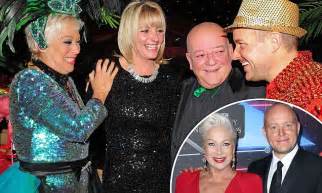 She has been married to lincoln townley since july 13. Denise Welch reveals her Christmas plans | Daily Mail Online