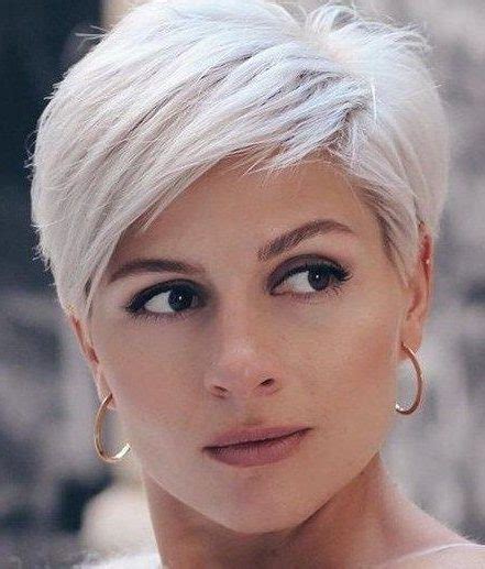 Listen, we understand that a pixie cut can seem like a terrifying style to try, but we feel the need to remind you that not only will you automatically look like a. The Top 20 Beautiful Pixie Haircuts for 2021 | Short Hair ...