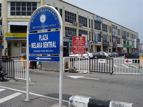 The price is is unbeatable if buying tickets there directly. Besau dan Gagah: Caj Parking Melaka Sentral 'MEMBUNUH'!
