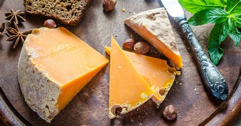 Food has always been karman's passion, which is why she turned it into her career! El Tour de Francia de queso en queso