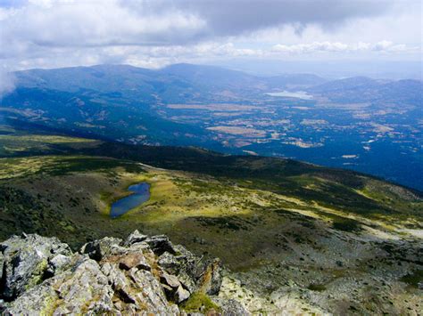 Maybe you would like to learn more about one of these? El parque nacional de la Sierra de Guadarrama, un paraiso ...