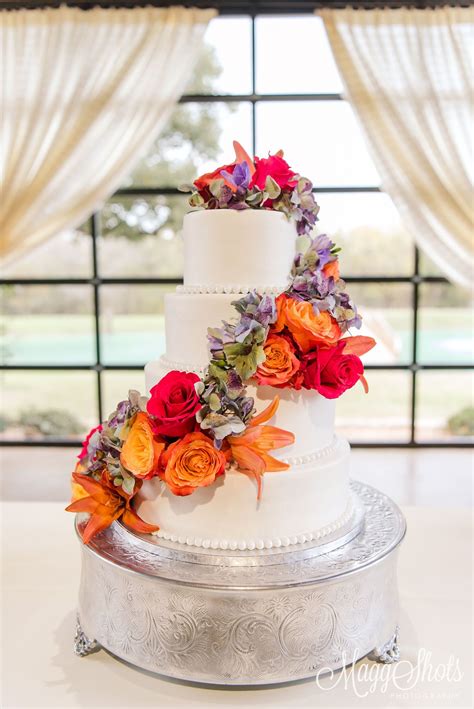Autumn Floral Wedding cake from Frosted Perfections | Floral wedding cake, Floral cake, Floral ...