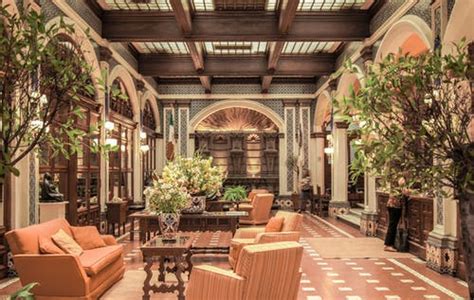 Download the perfect lobby pictures. 1000+ Interesting Hotel Photos Pexels · Free Stock Photos