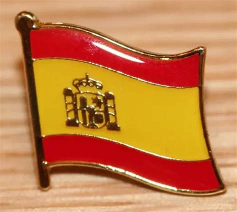 Custom Spain Spanish Coat Of Arms Country Metal Flag Lapel Pin Badge