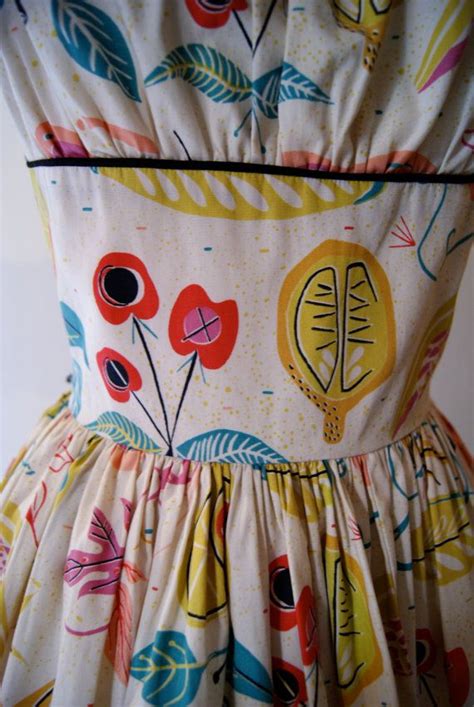 Fabulous 1950s 50s Cotton Novelty Print Full Skirt Sun Dress Fruit