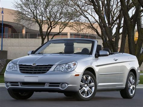 Plus, it adds a high degree of exclusivity. 10 Best Cheap Used Convertibles | Autobytel.com