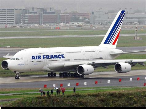 Leci Do Los Angeles Na Pokładzie Samolotu Air France A380 Z Air France