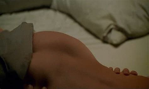 Naked Sharon Stone In If These Walls Could Talk 2