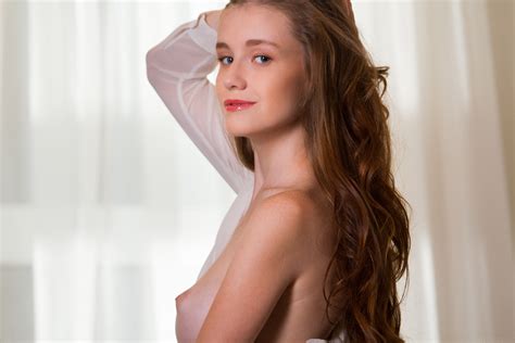 Digitalminx Com Models Emily Bloom Page